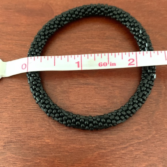 Lily and Laura black bead bracelet - Picture 2 of 2